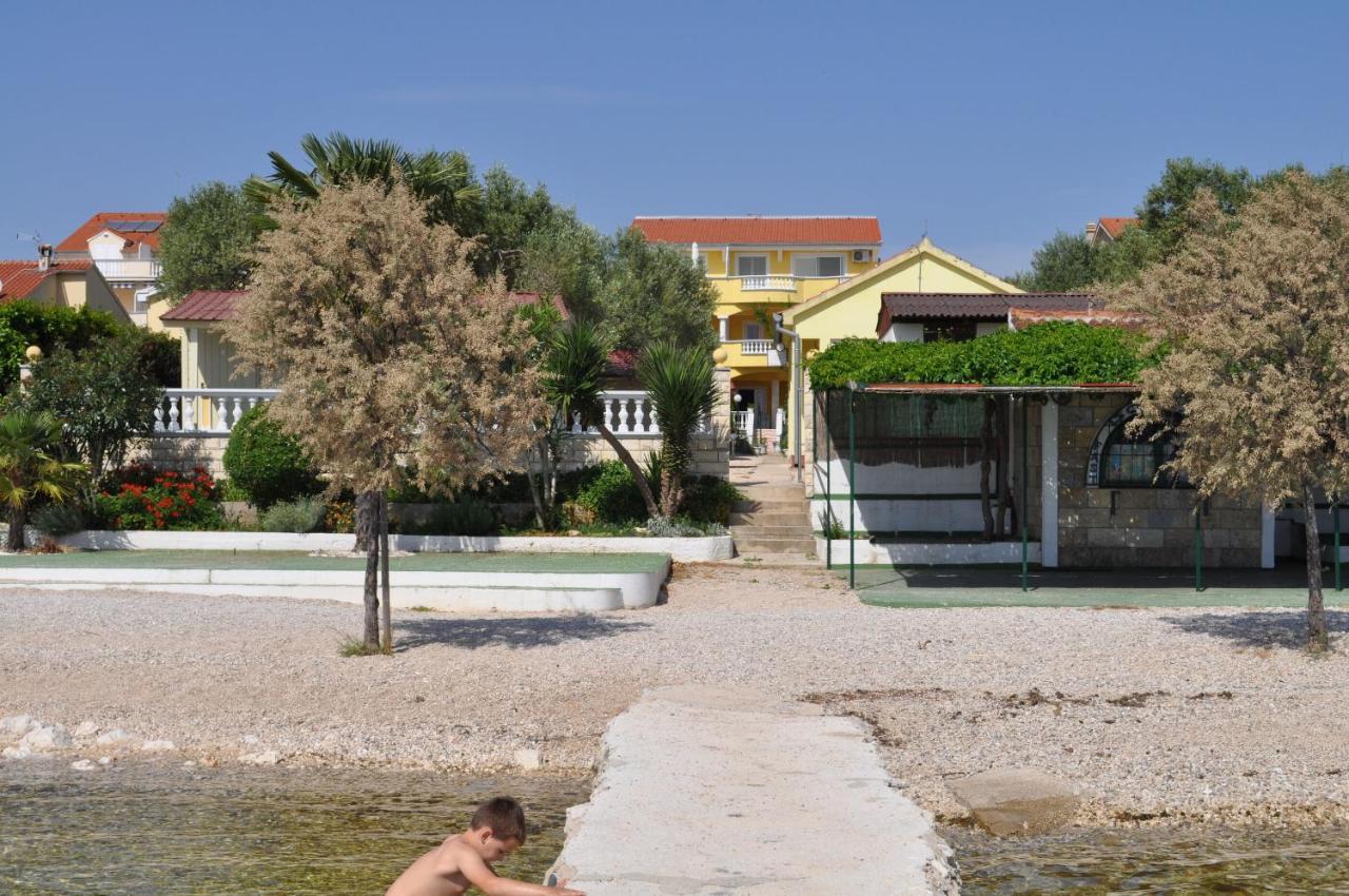 Apartment Mobile Dandelion Biograd Na Moru