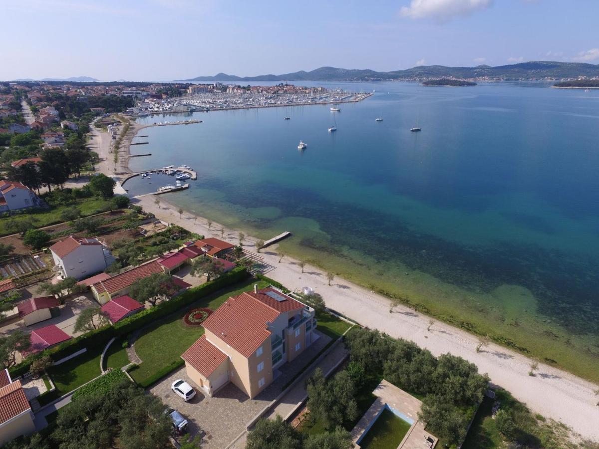Mobile Dandelion Biograd Na Moru