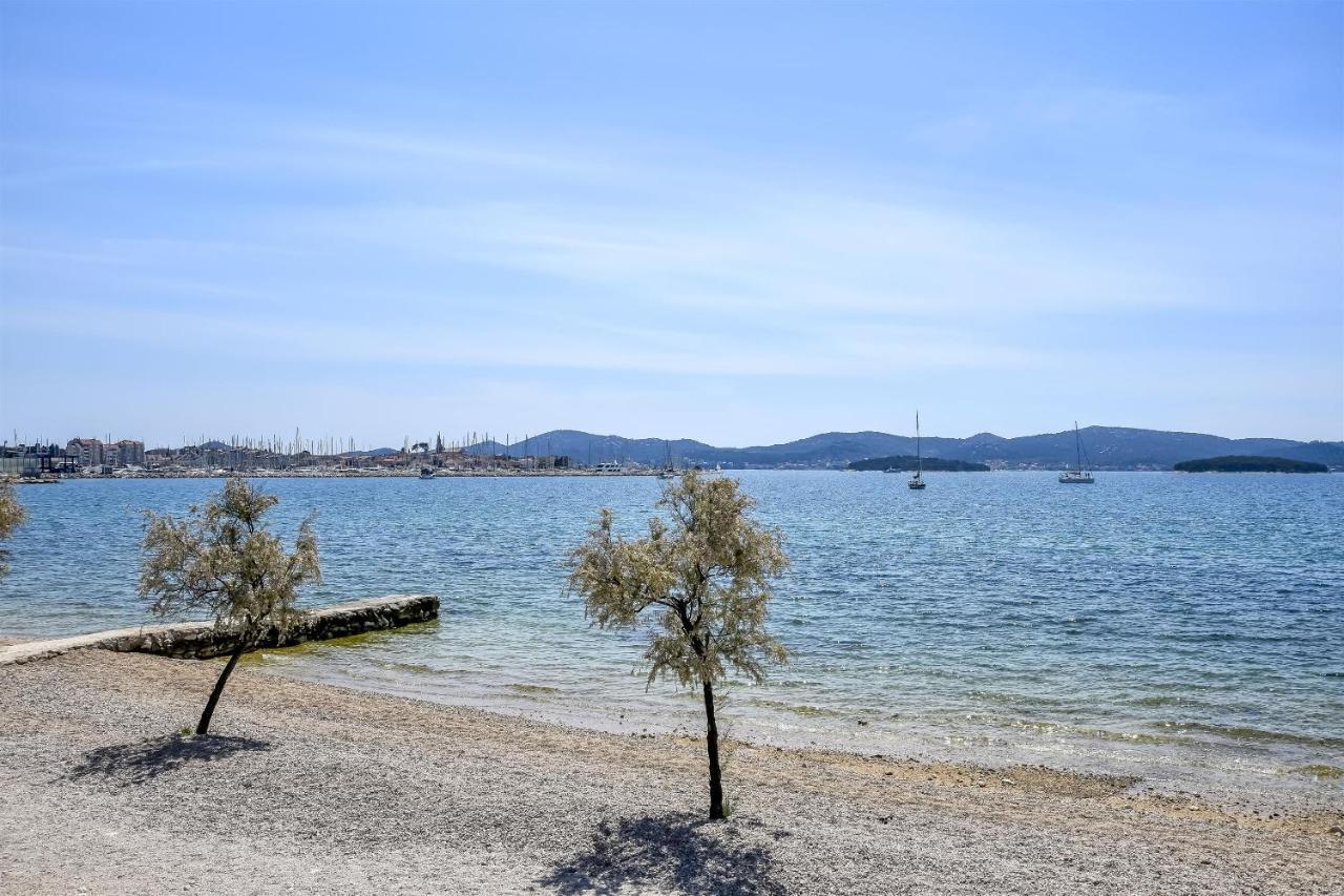 Mobile Dandelion Apartmán Biograd Na Moru